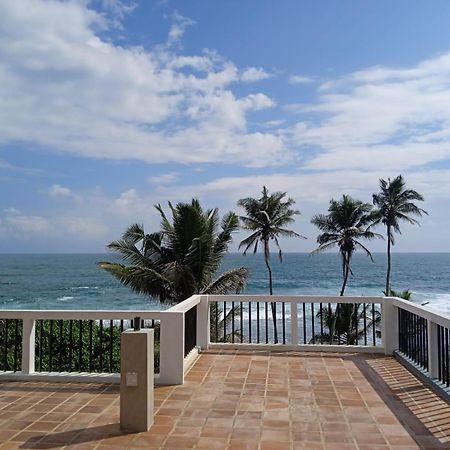 Pearldrop Waves Mirissa Hotel Exterior photo